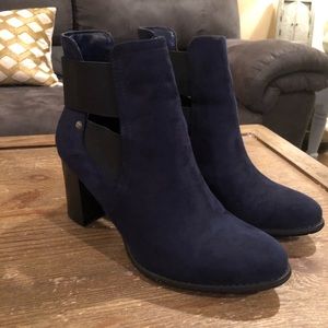 Blue suede strappy boots